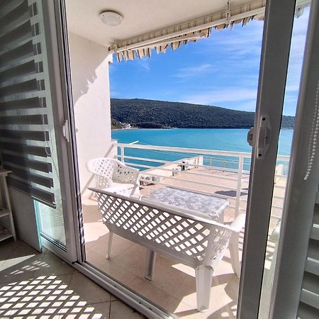 Seaside Apartment Kruce Ulcinj Bagian luar foto