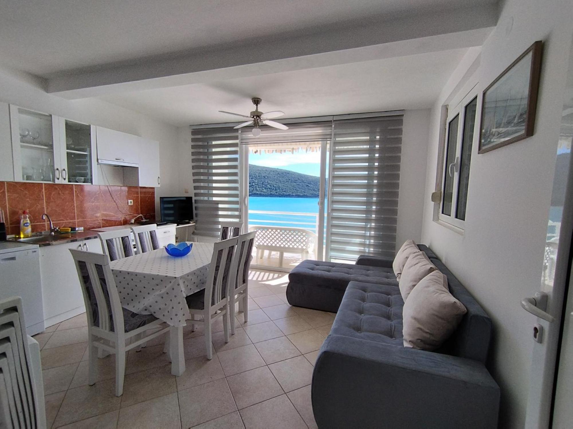 Seaside Apartment Kruce Ulcinj Bagian luar foto