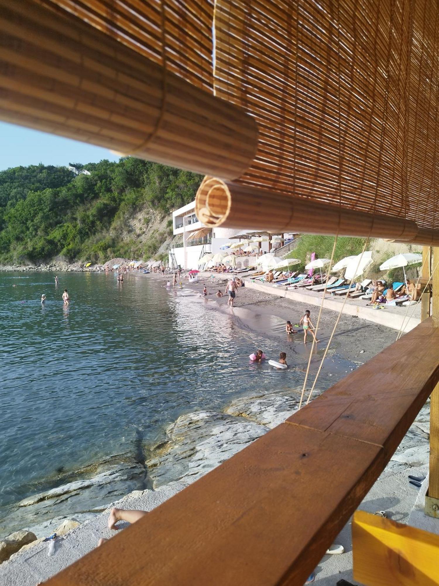 Seaside Apartment Kruce Ulcinj Bagian luar foto